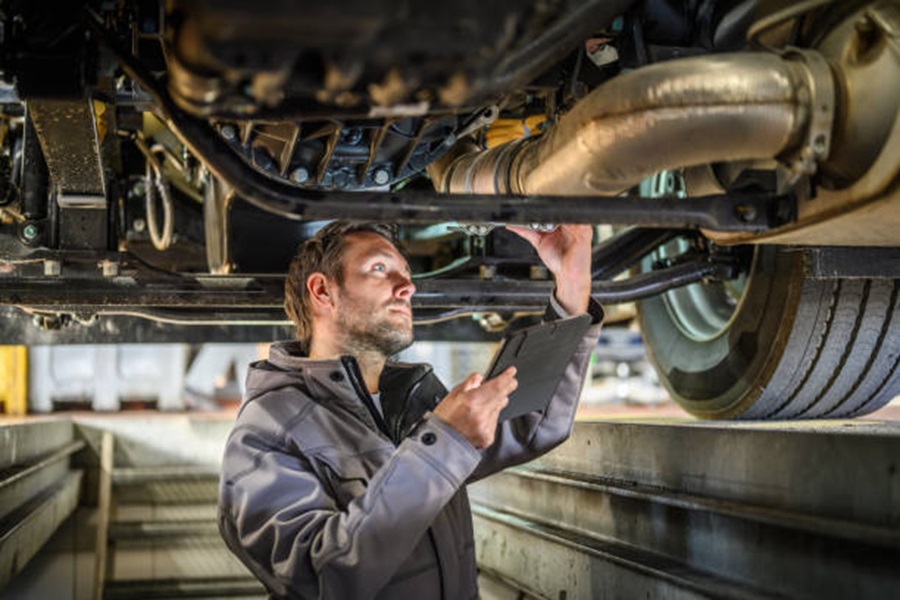 7 Questions to Ask Before Choosing a Body Shop